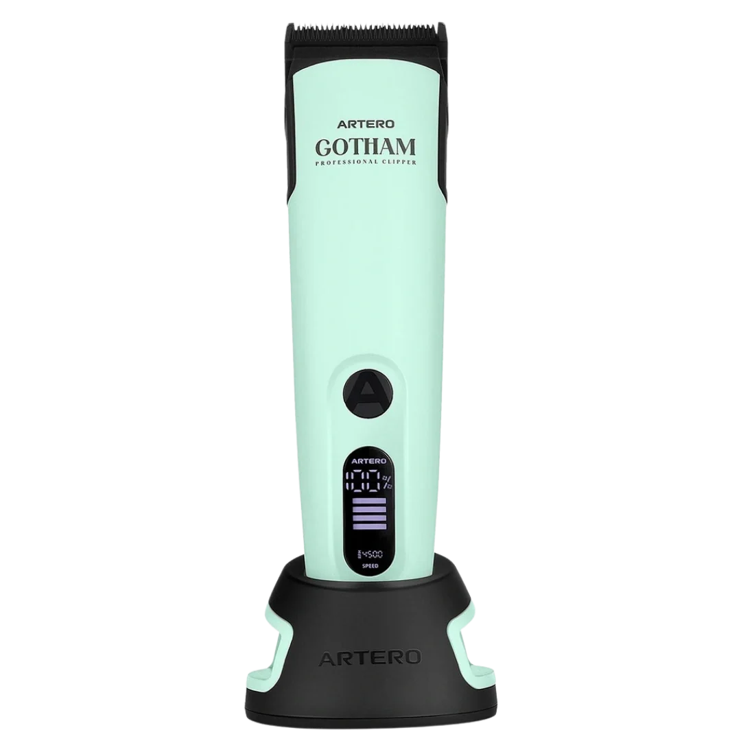 Gotham Clipper Green with Free Oil Fresh by Artero - Image 3