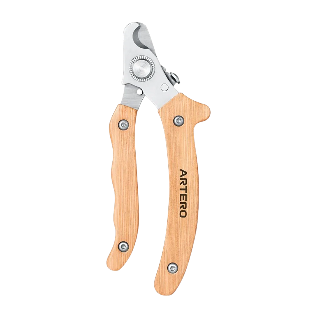 Luna Springless Ergo Nail Clipper Medium by Artero