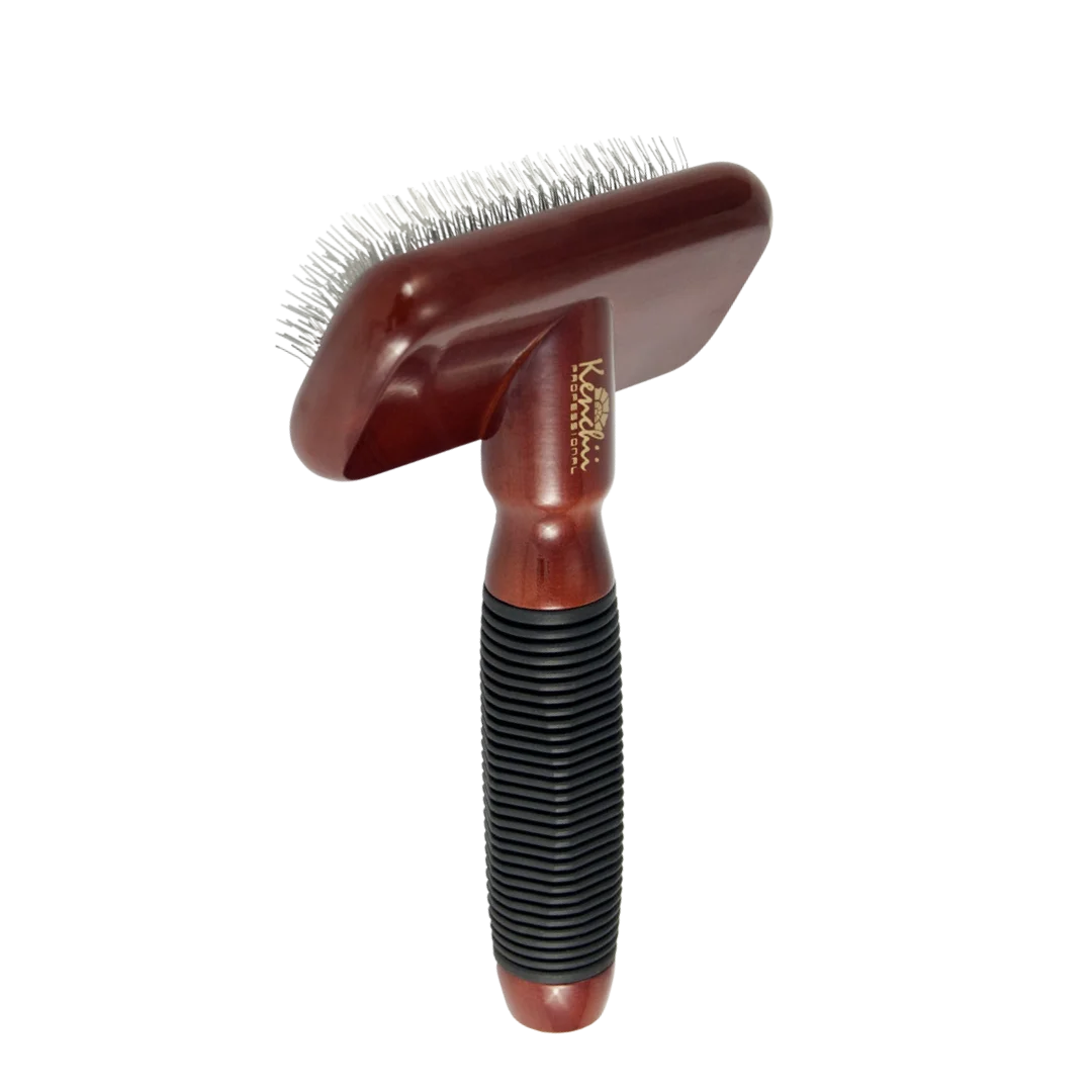 Small Slicker Brush by Kenchii - Image 2